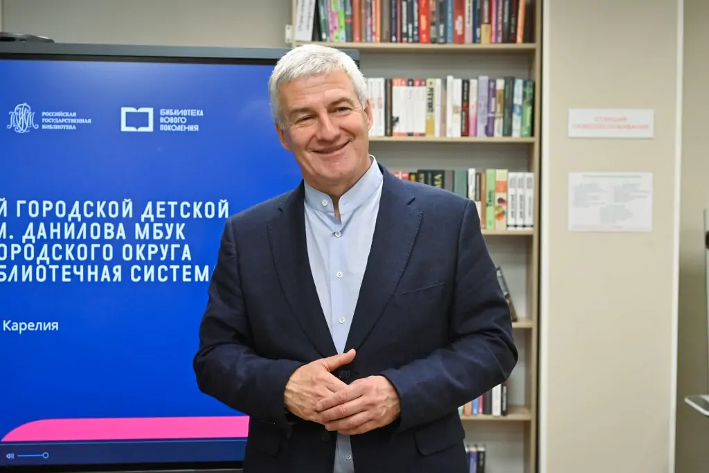 Открытие модельной библиотеки с Артуром Парфенчиковым