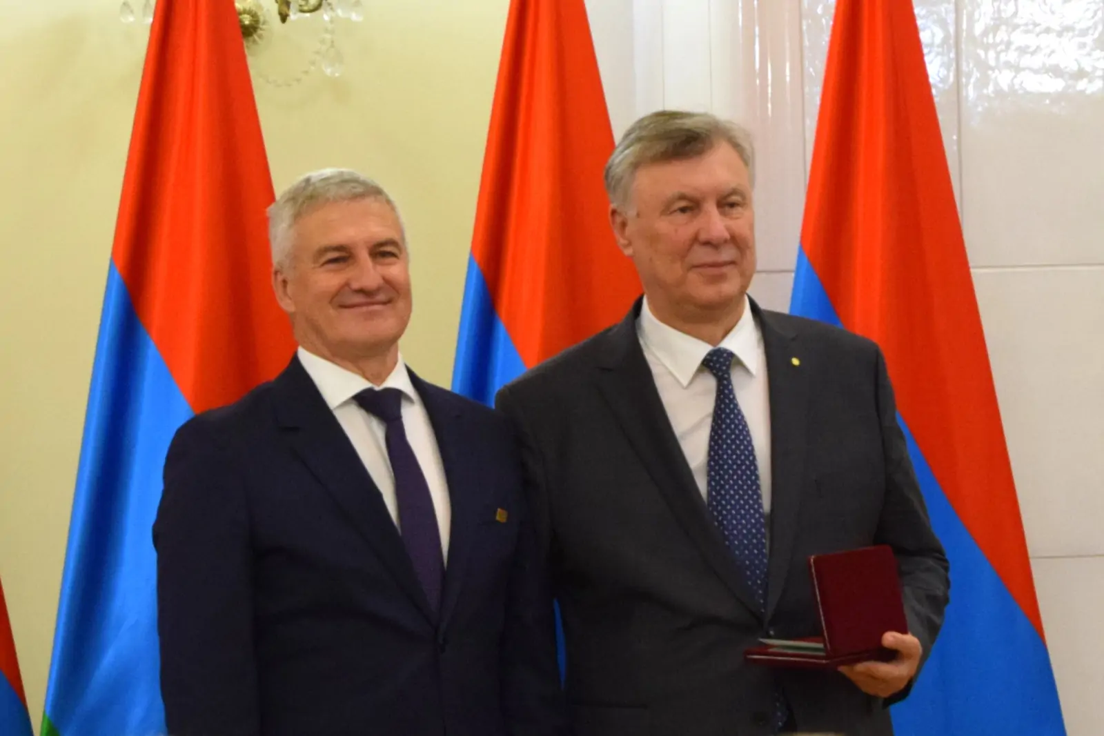 Руководителю «РКС - Петрозаводск» вручили госнаграду в Карелии