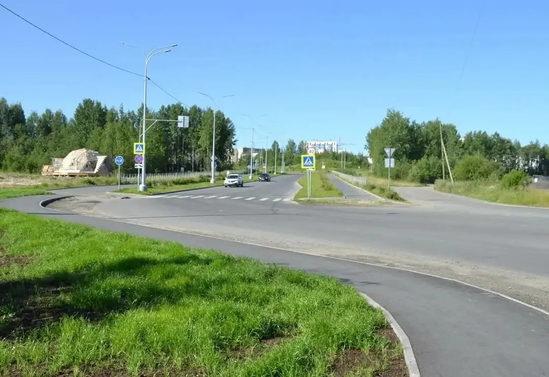 В Петросовете поделились планами ремонта проездов на Древлянке