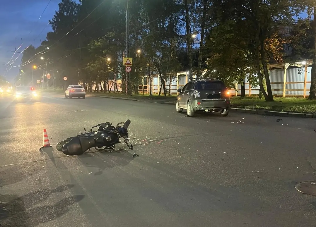 Молодого мотоциклиста на Kawasaki сбили в Петрозаводске