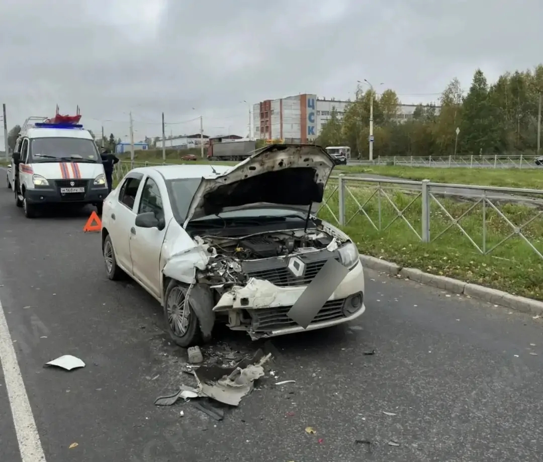 Ребенок пострадал в аварии на оживленной магистрали Петрозаводска