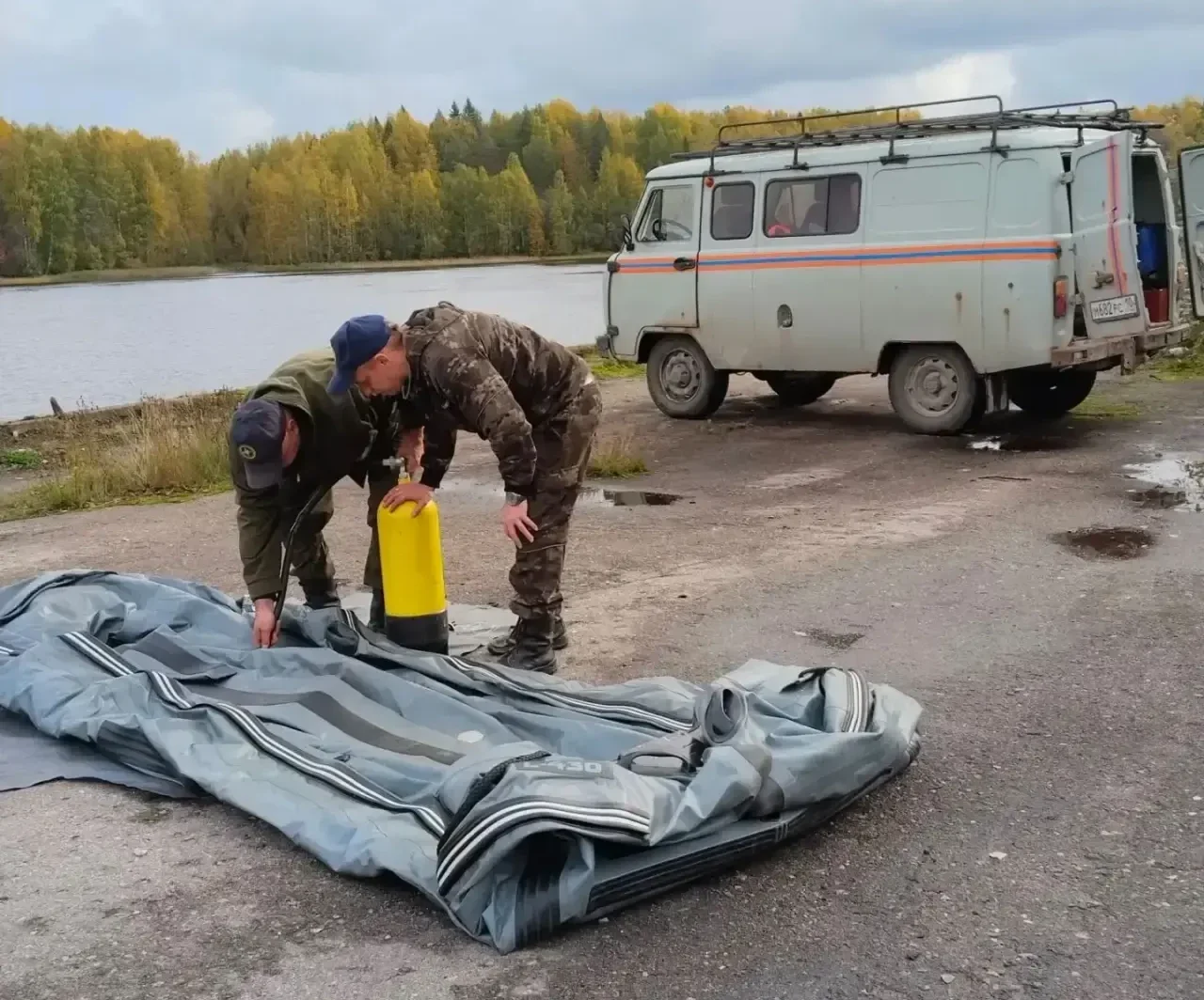 Река забрала двоих: поиски женщины и подростка завершили в Карелии