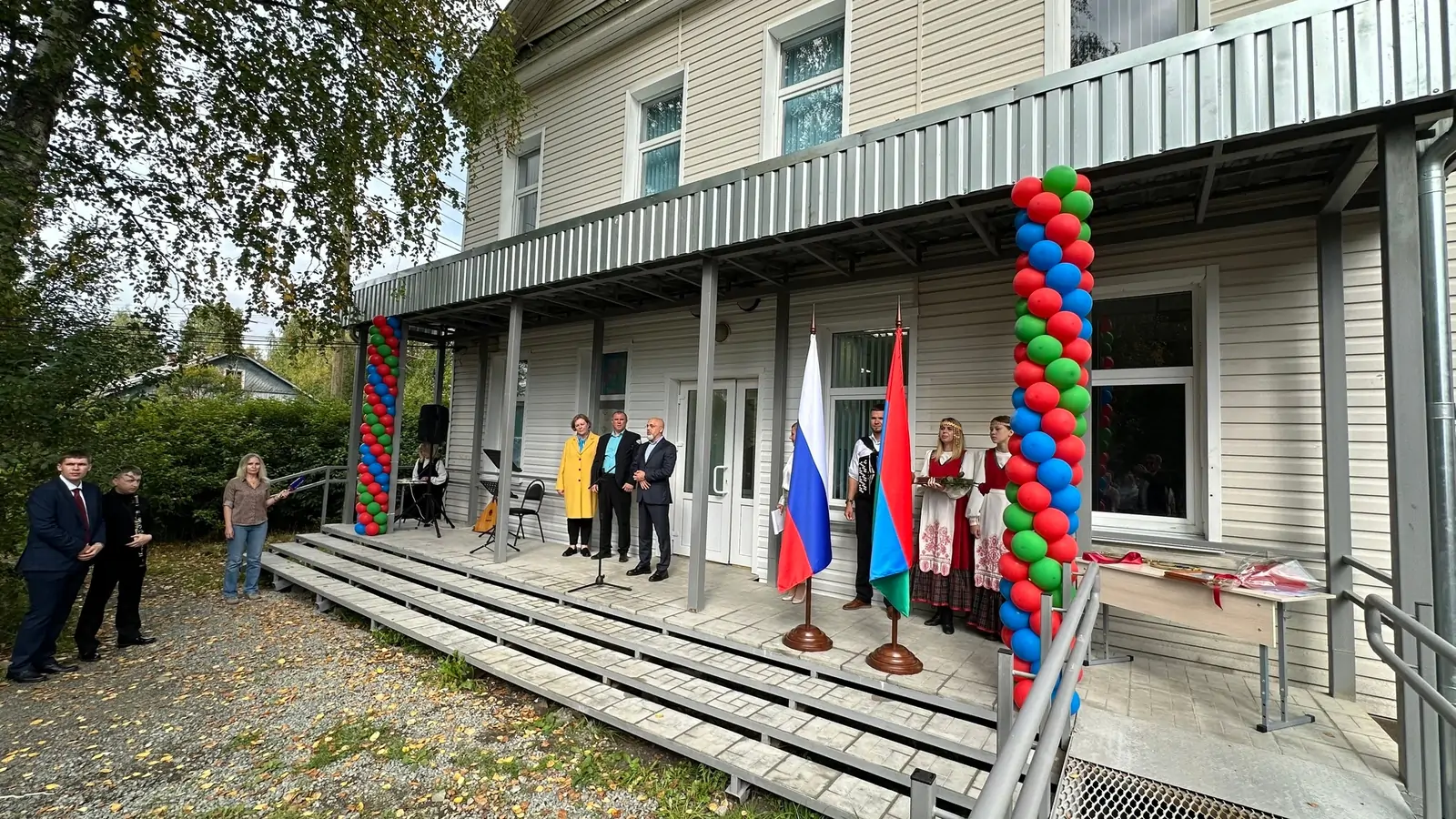 Новая Школа искусств открылась в карельском поселке в здании с 70-летней историей
