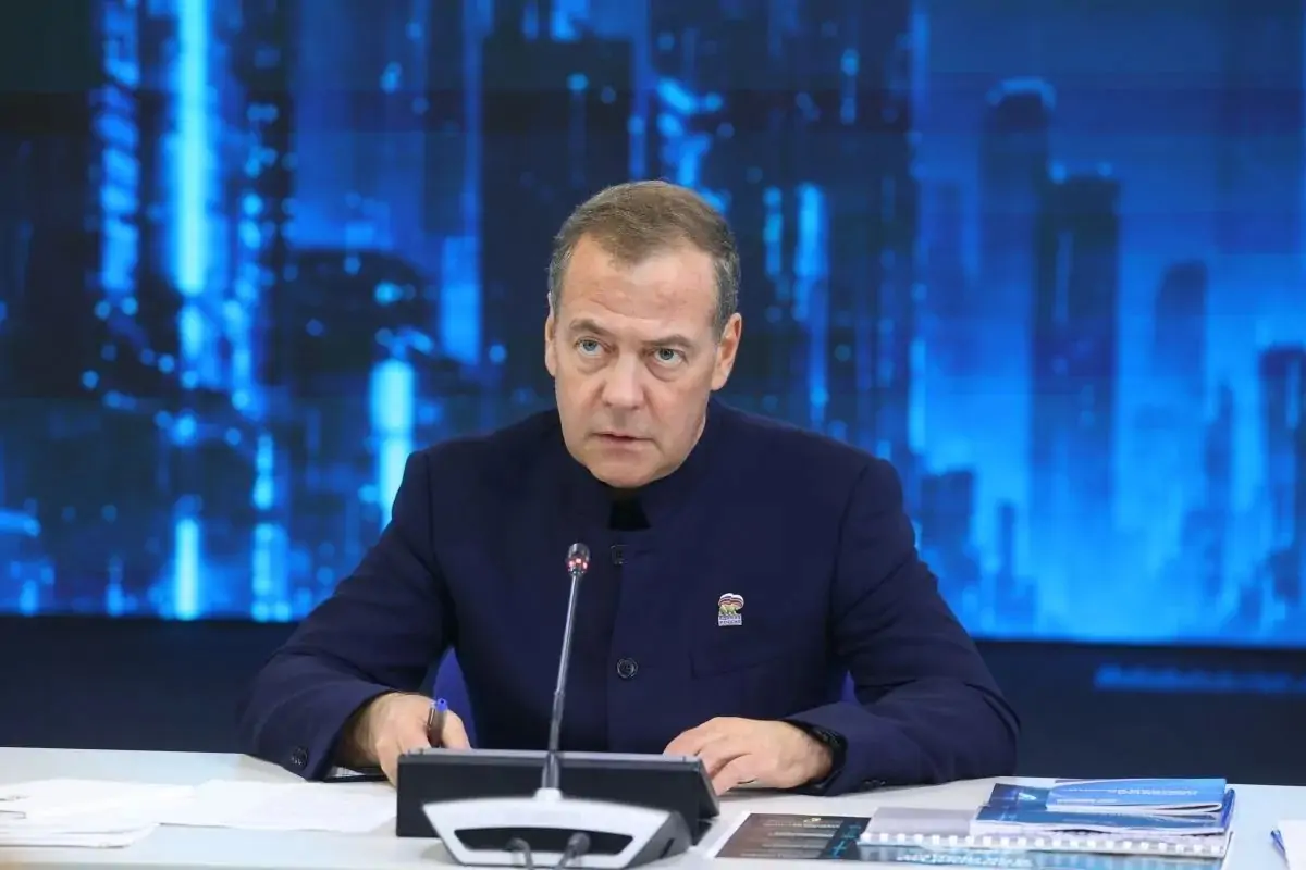 Медведев: технологическое лидерство должно стать сквозной идеей российской экономики