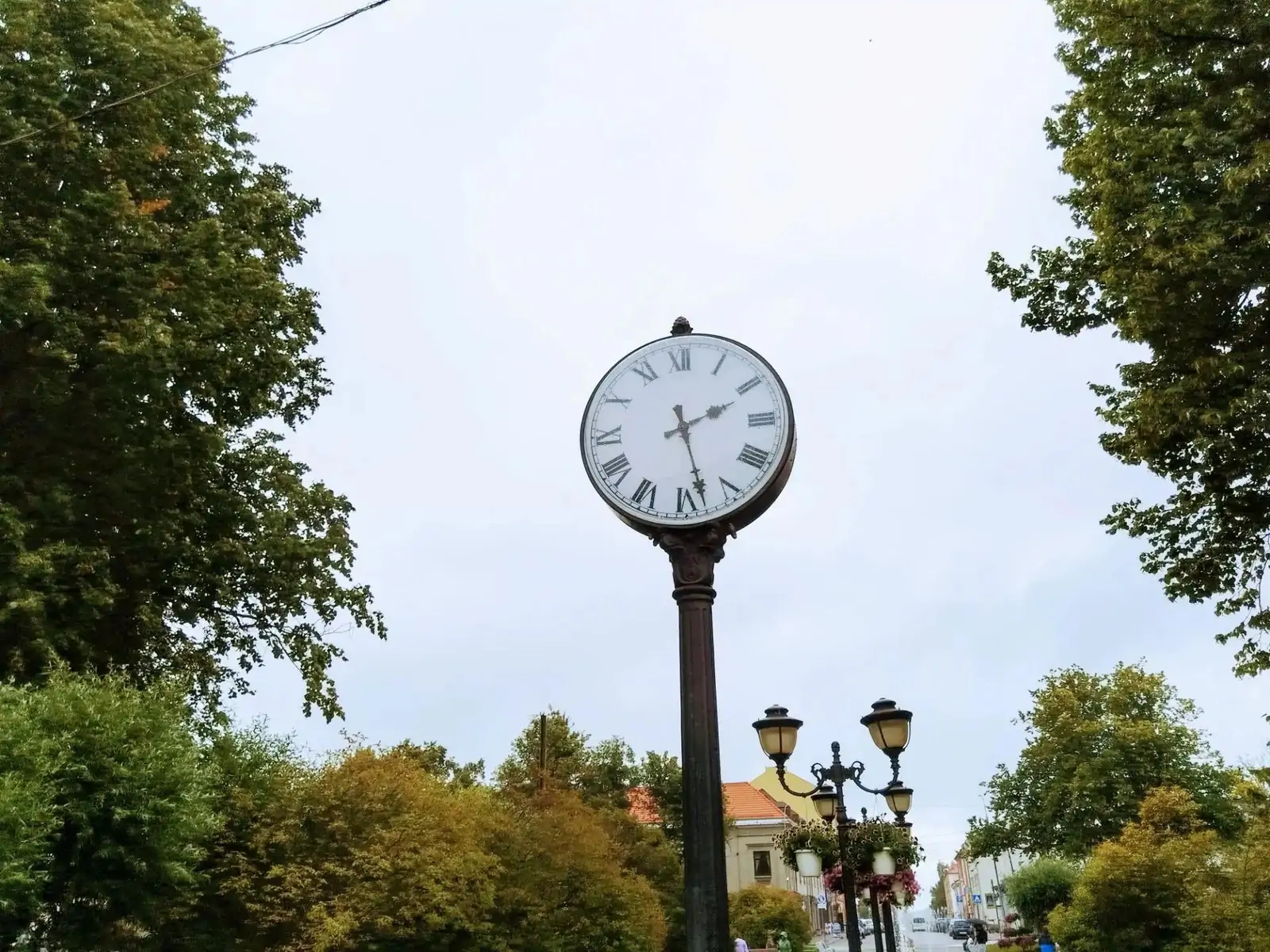 Главные городские часы в Сортавале починили после сбоя