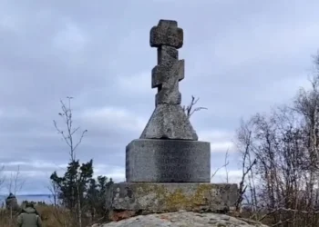 Кресты Ристисаари на Ладоге