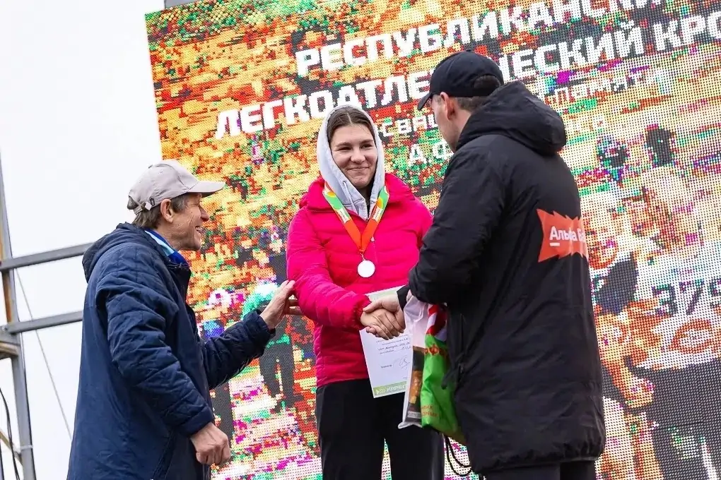 Сборная Петрозаводска выиграла престижный кросс Арне Кивекяса в Карелии