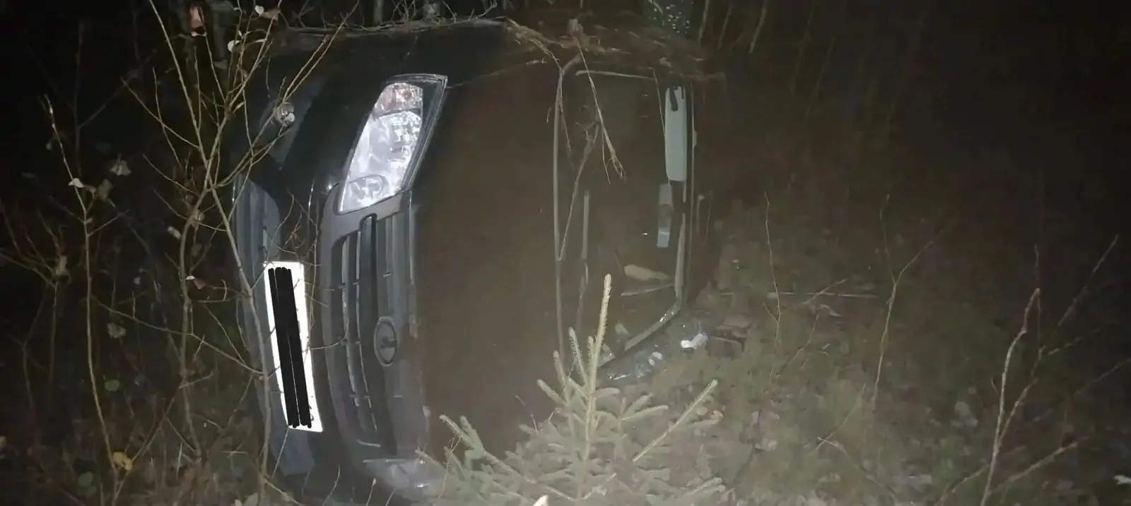 Двойная авария произошла поздним вечером на трассе в Карелии