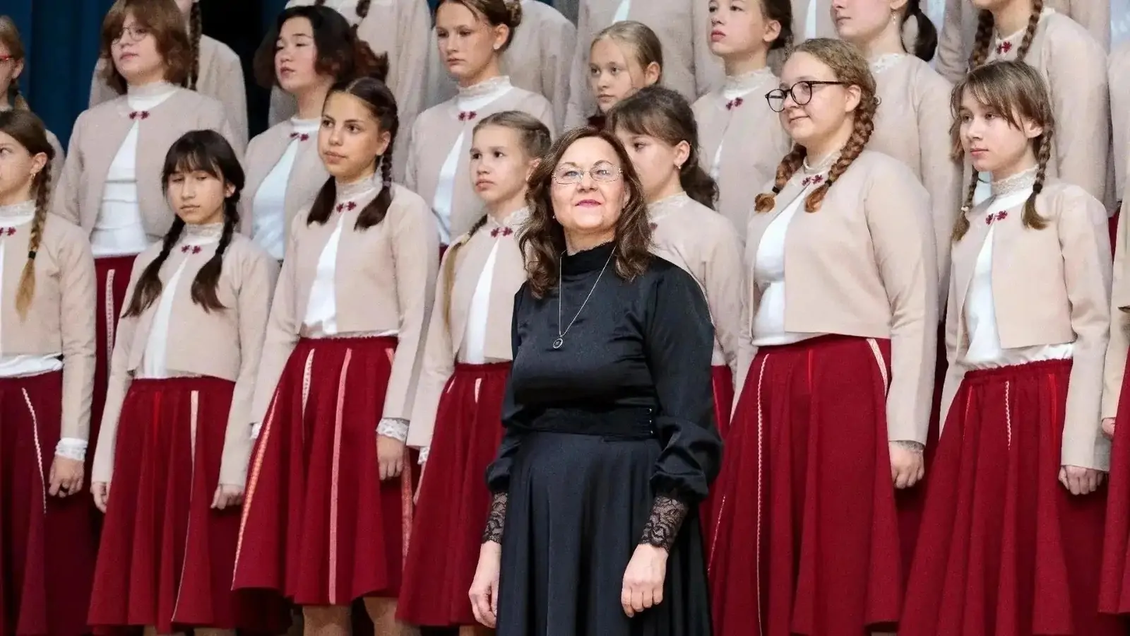 Владимир Путин удостоил почетного звания педагога из Петрозаводска