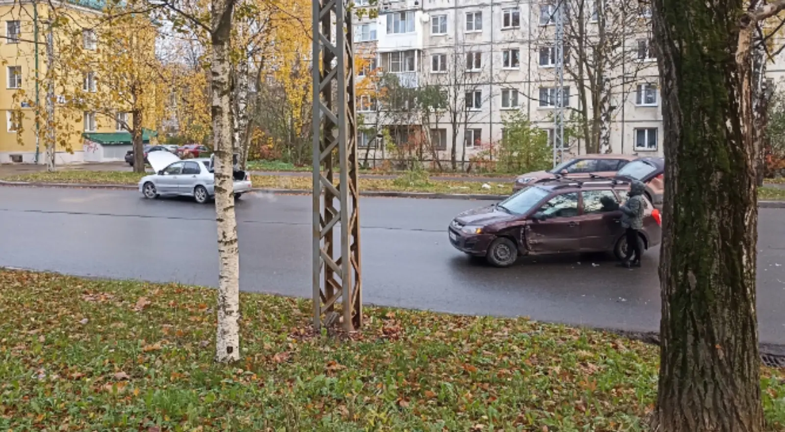 Человек пострадал в аварии на проспекте в Петрозаводске