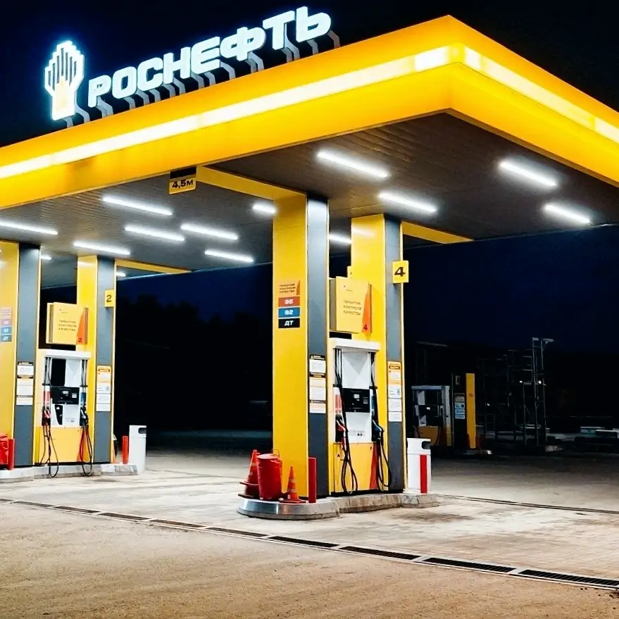 Крупная сеть АЗС в Карелии полностью сняла ограничения на продажу бензина