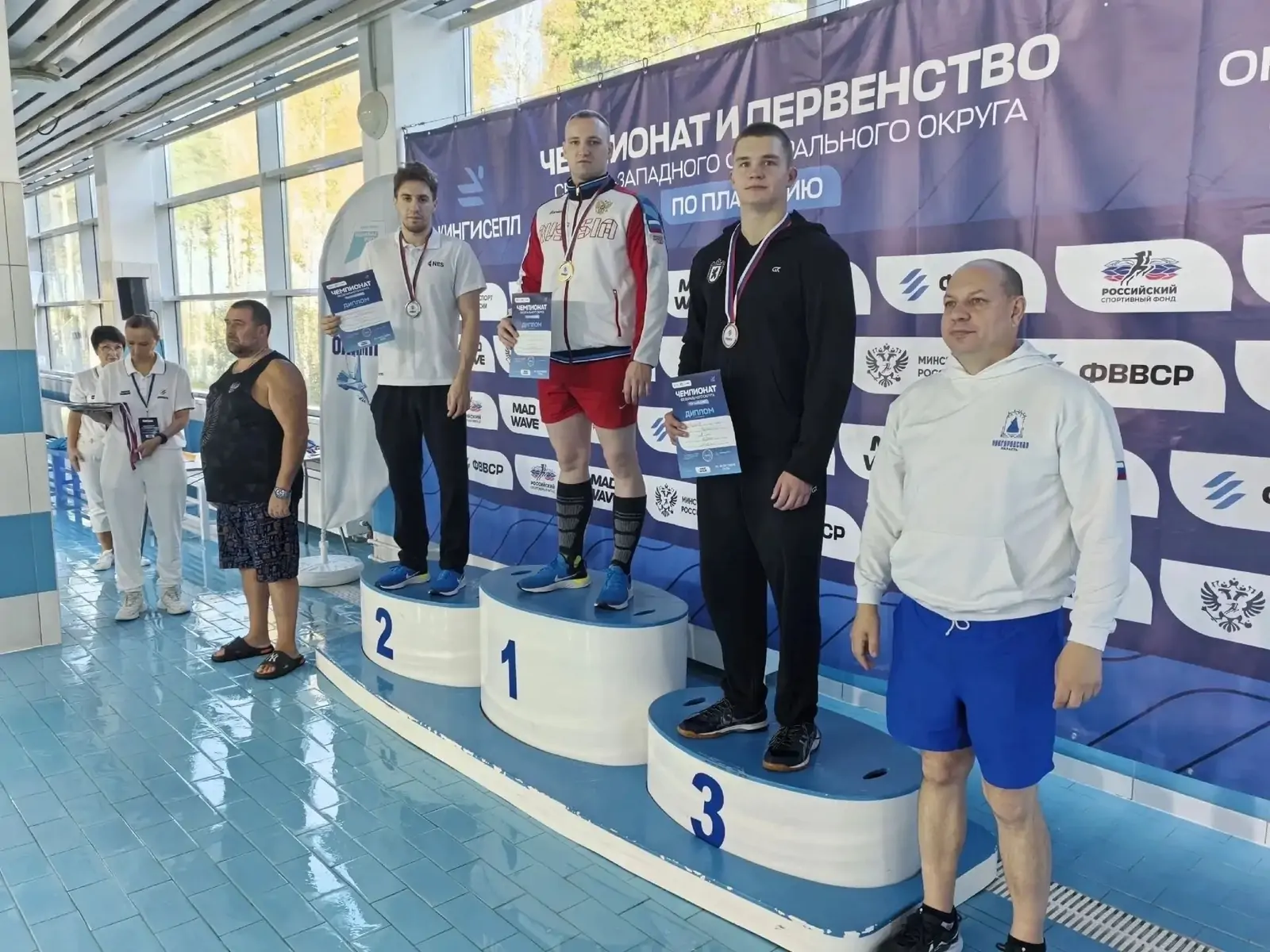 Спортсмены из Карелии блестяще выступили на чемпионате Северо-Запада по плаванию