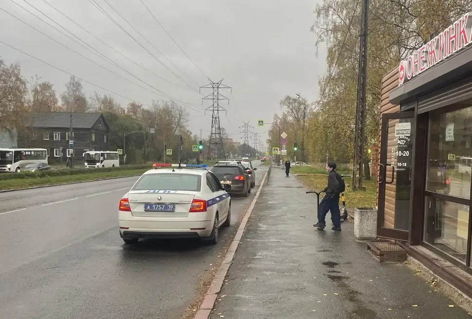 В Петрозаводске разыскивают сбившего пенсионера велосипедиста