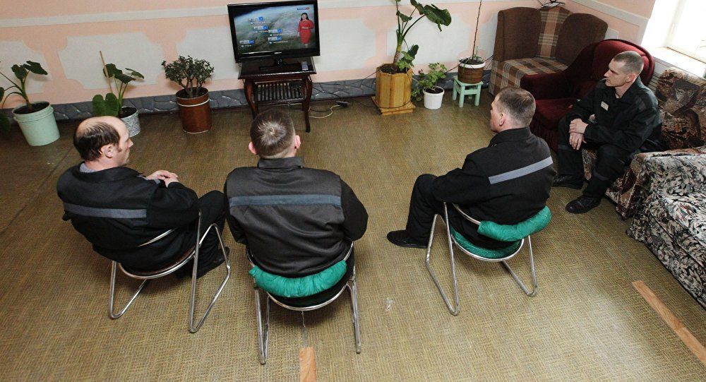 Карельским заключенным покажут матчи Чемпионата мира по футболу