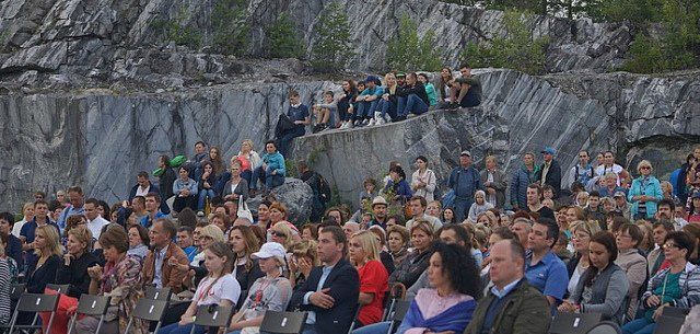 Фестиваль «Рускеала Симфони» в этом году продлится два дня и завершится фейерверком