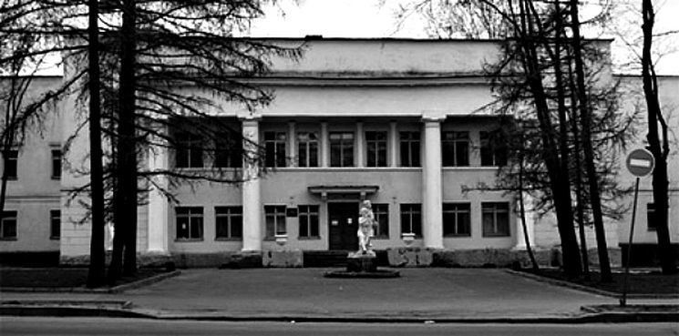 Стала известна судьба ребенка, мать которого погибла в роддоме после ошибки врачей