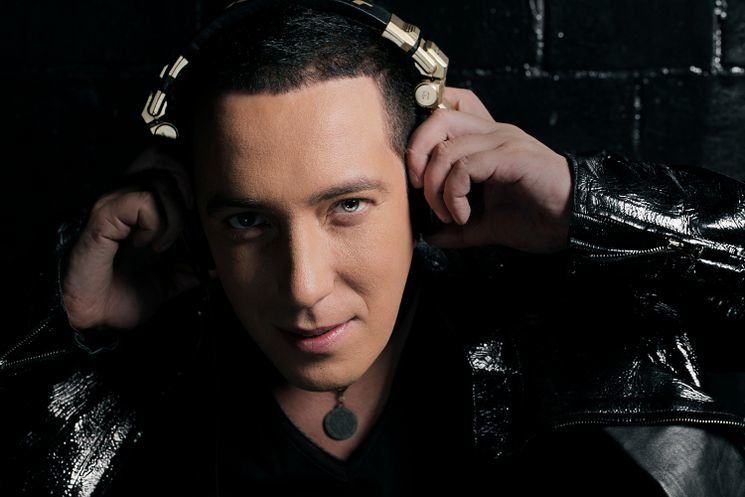 Популярный ди-джей и белорусские звезды выступят на Дне республики в Беломорске