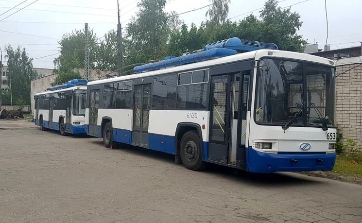 В Петрозаводск прибыли новые-старые троллейбусы из Петербурга