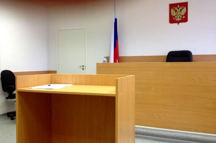 Суд всегда прав, даже если не прав. Петрозаводский суд нашел «правильный» закон для оправдания судьи