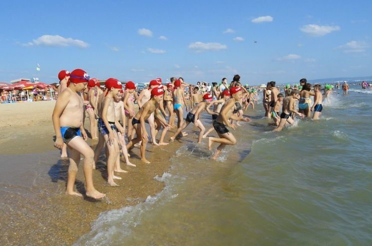 263 бесплатные путевки в детский лагерь на Черном море получат карельские школьники