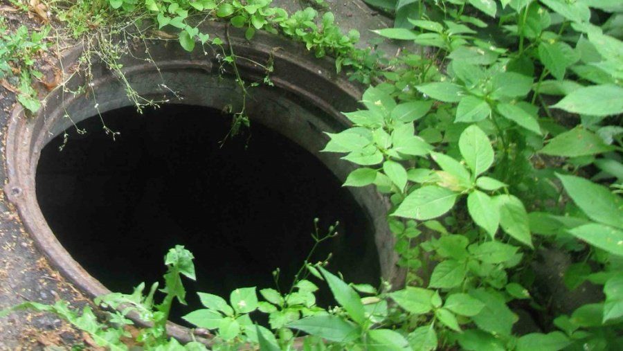 В Петрозаводске активизировались воры канализационных люков