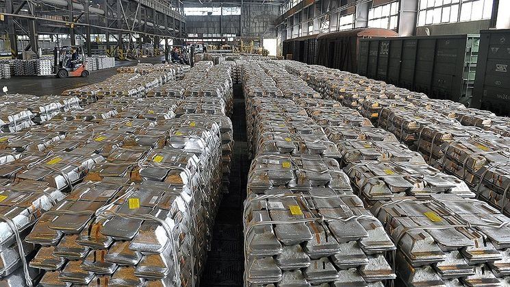 Rusal начинает закрытие Надвоицкого завода. Что будет с людьми?