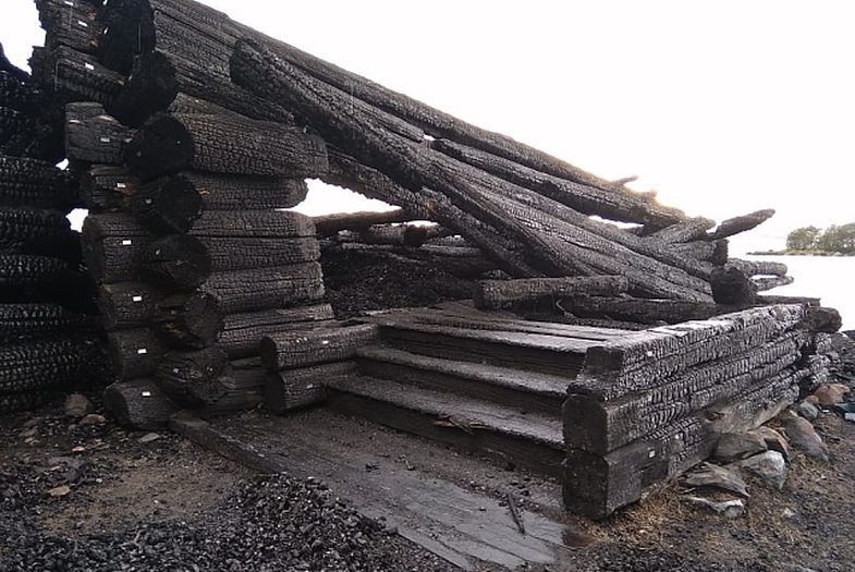 На месте сгоревшей Успенской церкви в Кондопоге обнаружен древний алтарь