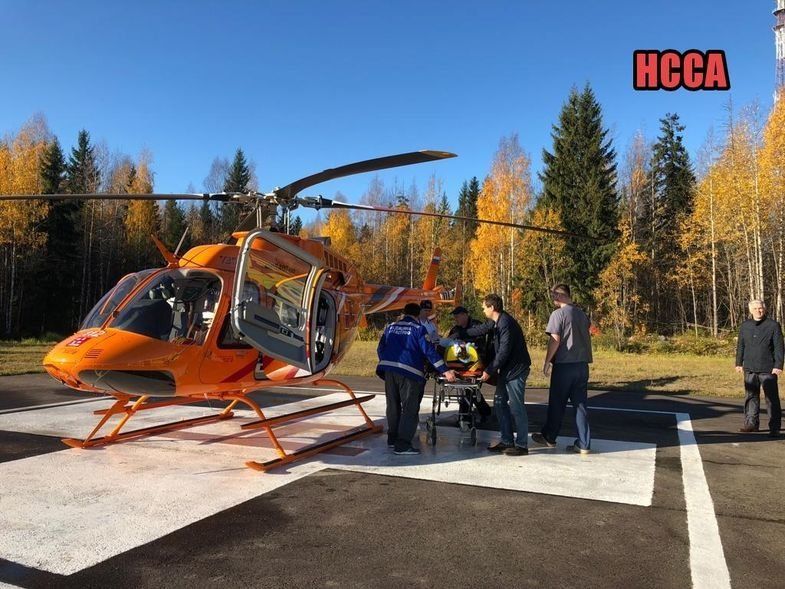 40-летнюю пациентку доставили на вертолете из Петрозаводска в Санкт-Петербург