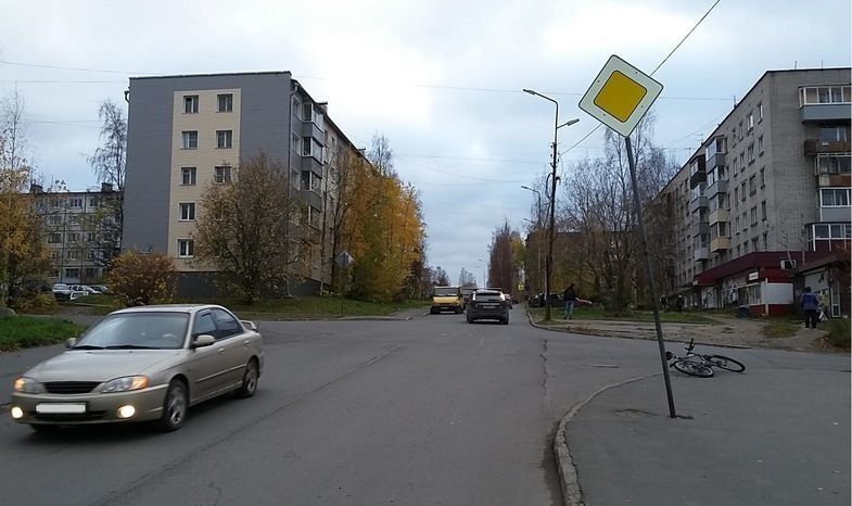 В субботу в Петрозаводске сбили ребенка и велосипедиста