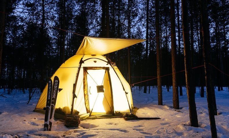 Печка, дверь и даже сушилка. Легендарные палатки «Берег» теперь в Петрозаводске