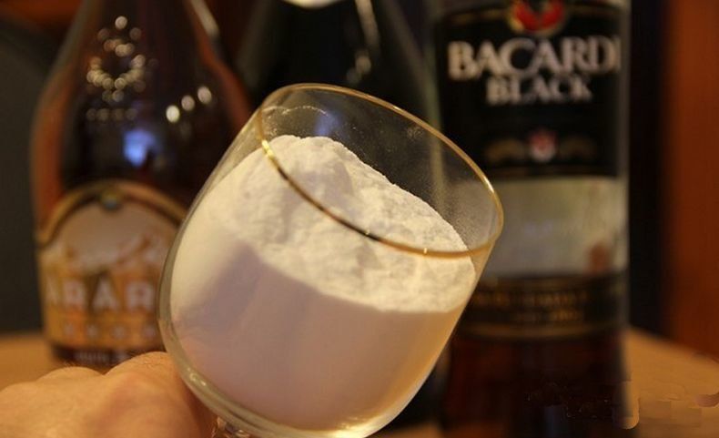 В России с сегодняшнего дня запрещен порошковый алкоголь