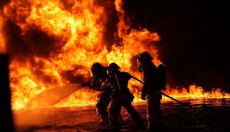 Двое мужчин погибли на пожаре в Калевальском районе