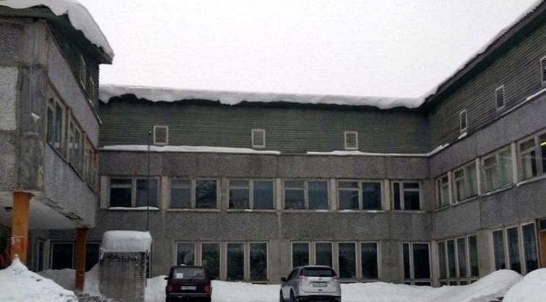 Главред «Эха Москвы» обещал рассказать о карельской школе и высказался о введении школьного налога