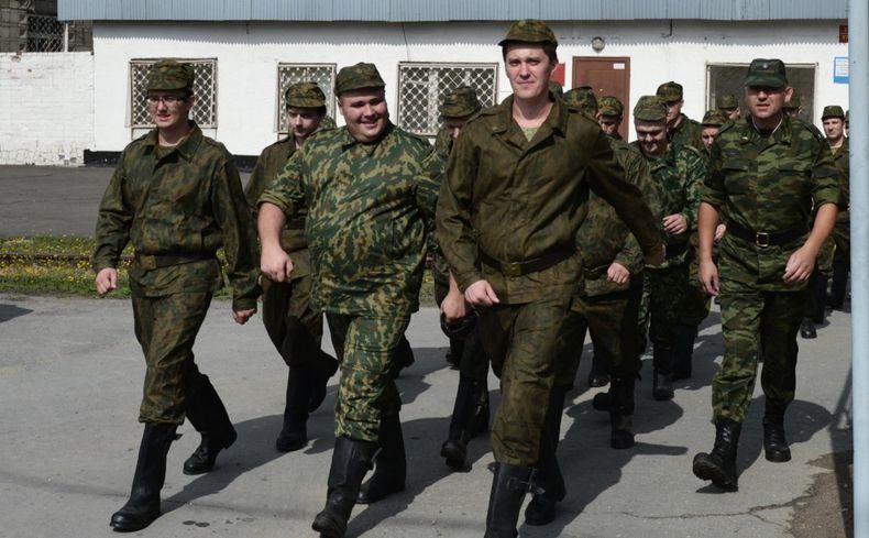 Путин подписал указ о призыве граждан на военные сборы. Узнали, попадет ли Карелия