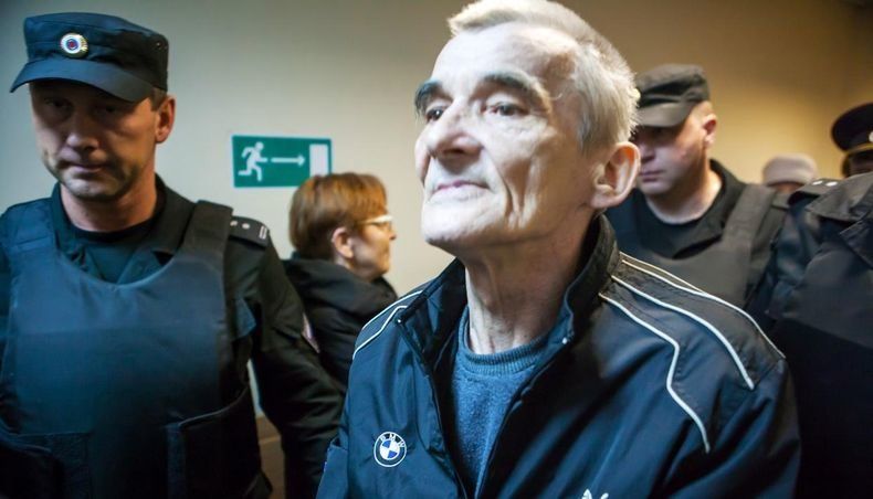 Петрозаводский суд снова продлил арест историку Юрию Дмитриеву