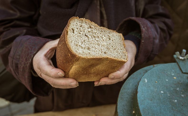 Почти 80 процентов россиян не могут купить самое необходимое