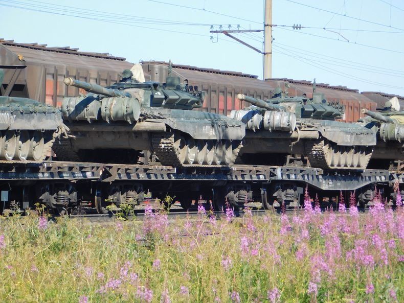 «Это позорище».Через Карелию едет железнодорожный состав военной акции «Сирийский перелом»