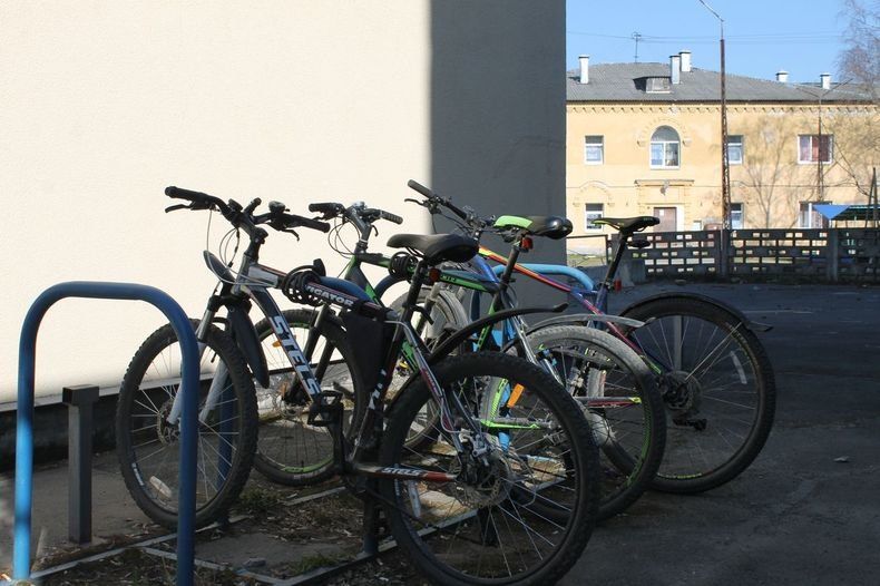 В Петрозаводске один человек похитил три велосипеда, а пытался пять