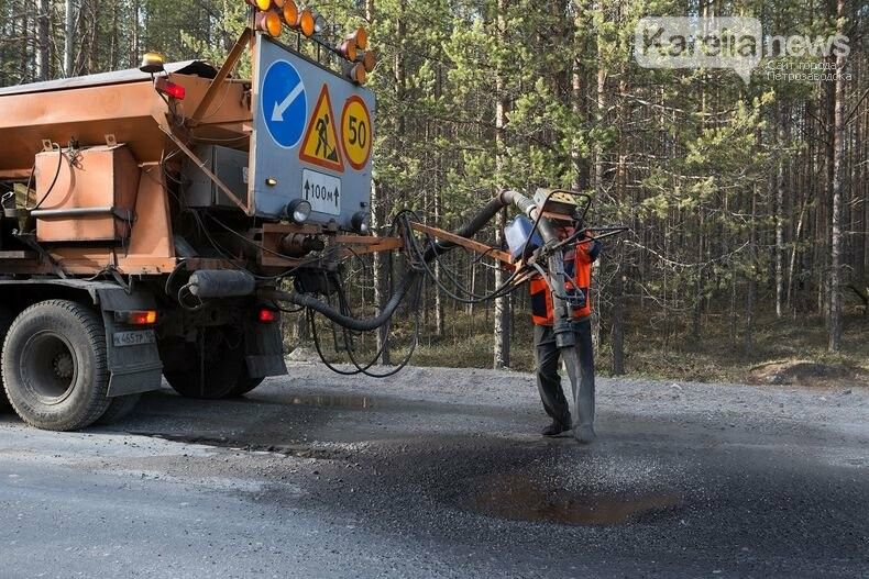 Работы начались. Что сейчас делают на костомукшской трассе и когда начнут класть асфальт