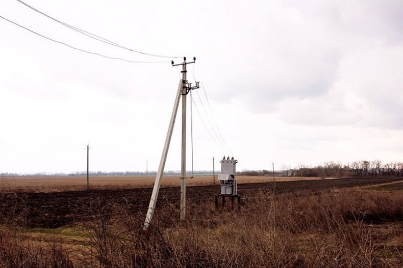 Жители четырёх районов Карелии на время останутся без электричества