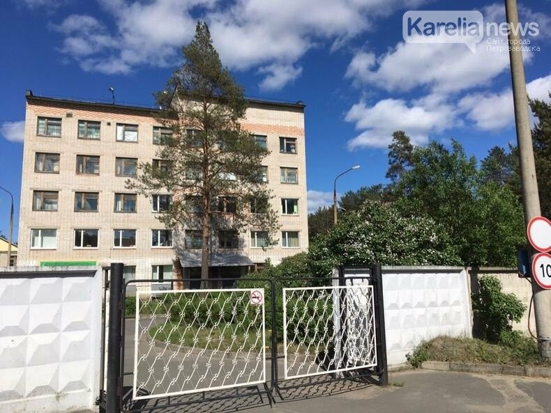 Медикам психиатрической больницы вернули зарплату и стимулирующие выплаты