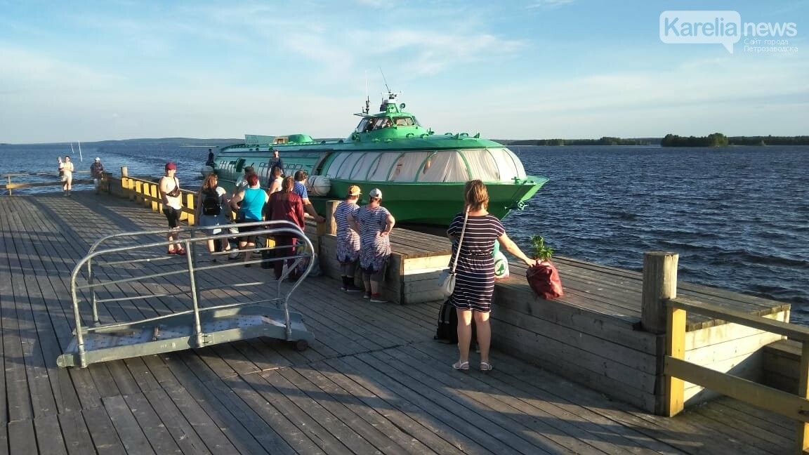 Социальные кометы из Петрозаводска не доходят до Великой Губы