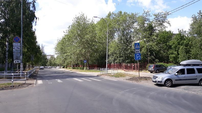 В карельской столице модернизируют 8 пешеходных переходов вблизи школ и детских садов