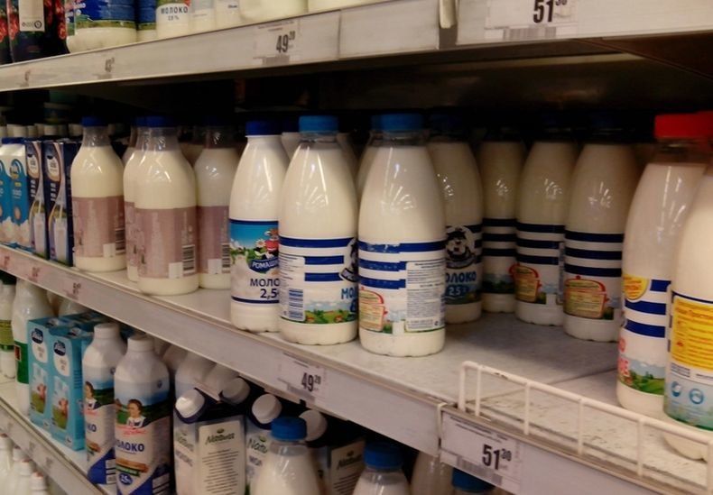 Честное молоко с 1 июля поставят на отдельные магазинные полки