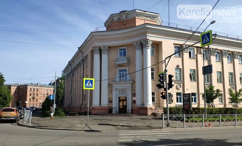 Правительство выставит на продажу акции ЛХК «Кареллеспром»