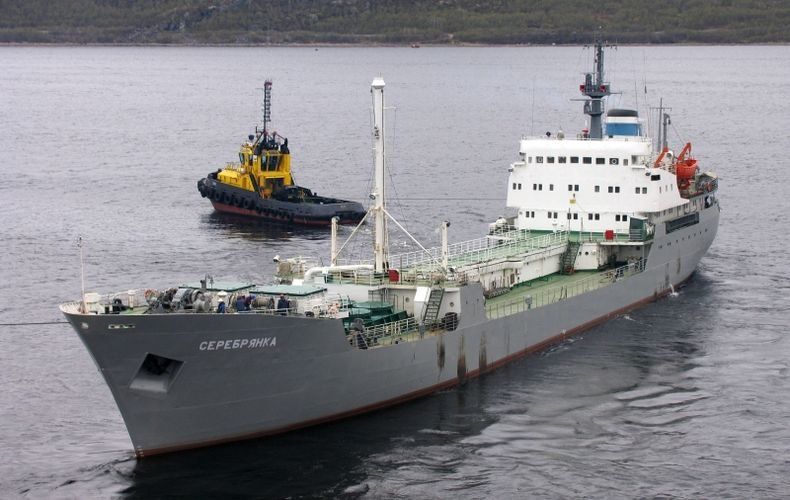 В Белом море после вчерашнего ЧП замечен танкер, собирающий ядерные отходы