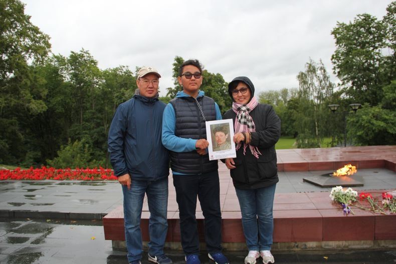 8 тысяч километров преодолели жители Якутии, чтобы найти в Карелии захоронение прадеда