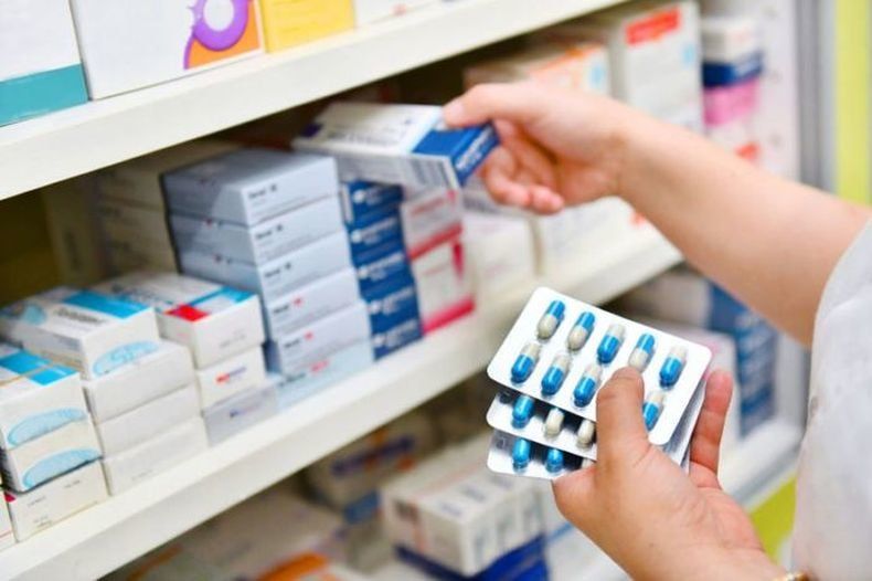 Жители двух посёлков Лоухского района смогут покупать лекарства в местных амбулаториях