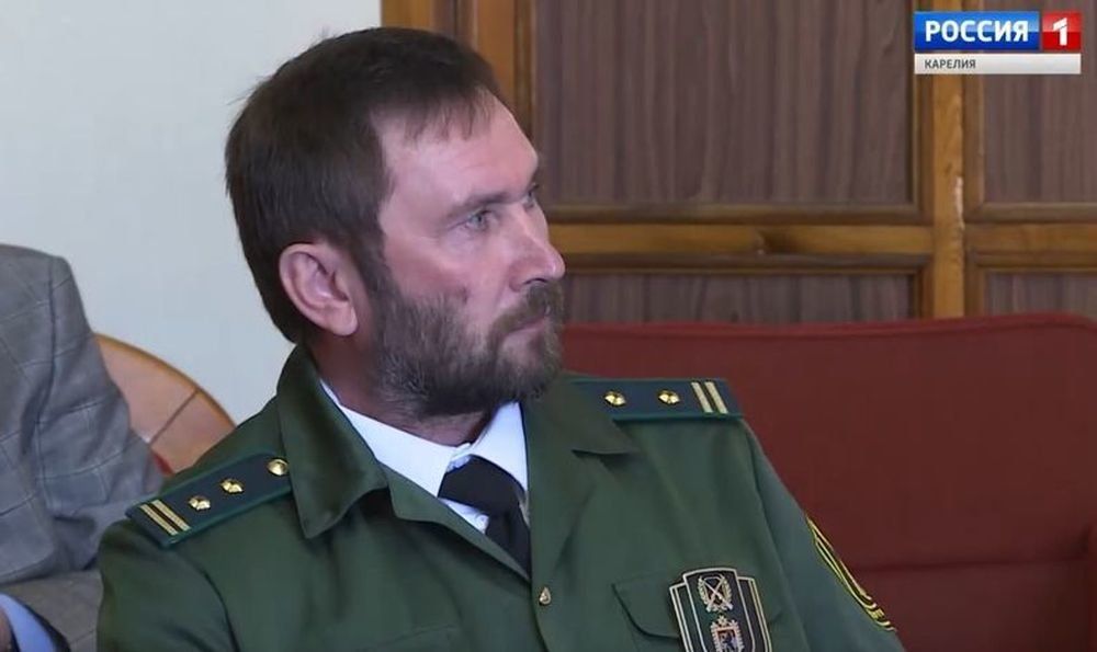 Охотинспектор Пономарев вновь требует наказать фотографа Тимина за попытку спасти лосенка