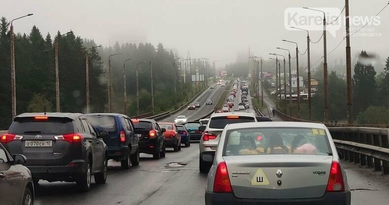 Мэрия Петрозаводска проводит опрос среди горожан, чтобы снизить число пробок